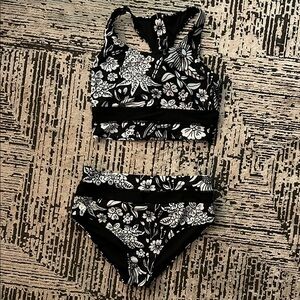 Floral Black and White Women's Swim Set